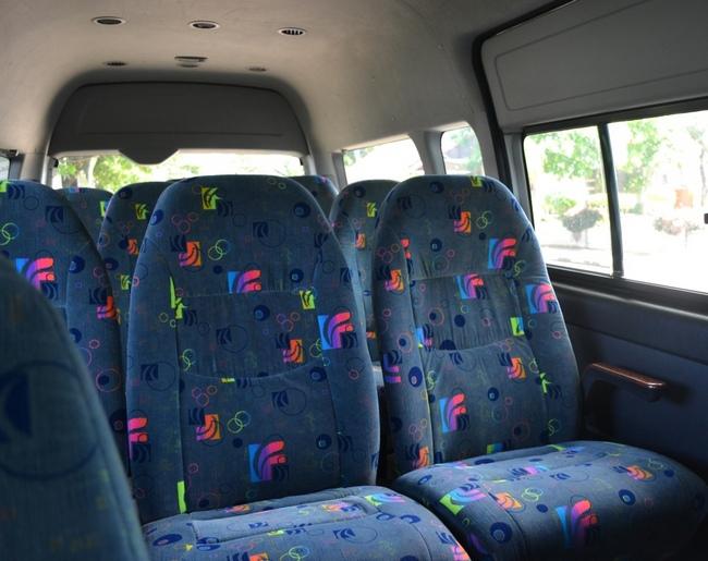 Hiace Commuter3